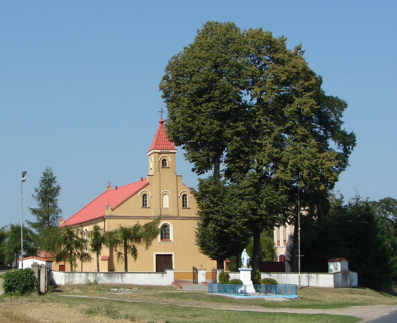 Kościół parafialny pw. św. Mateusza, Stara Sobótka