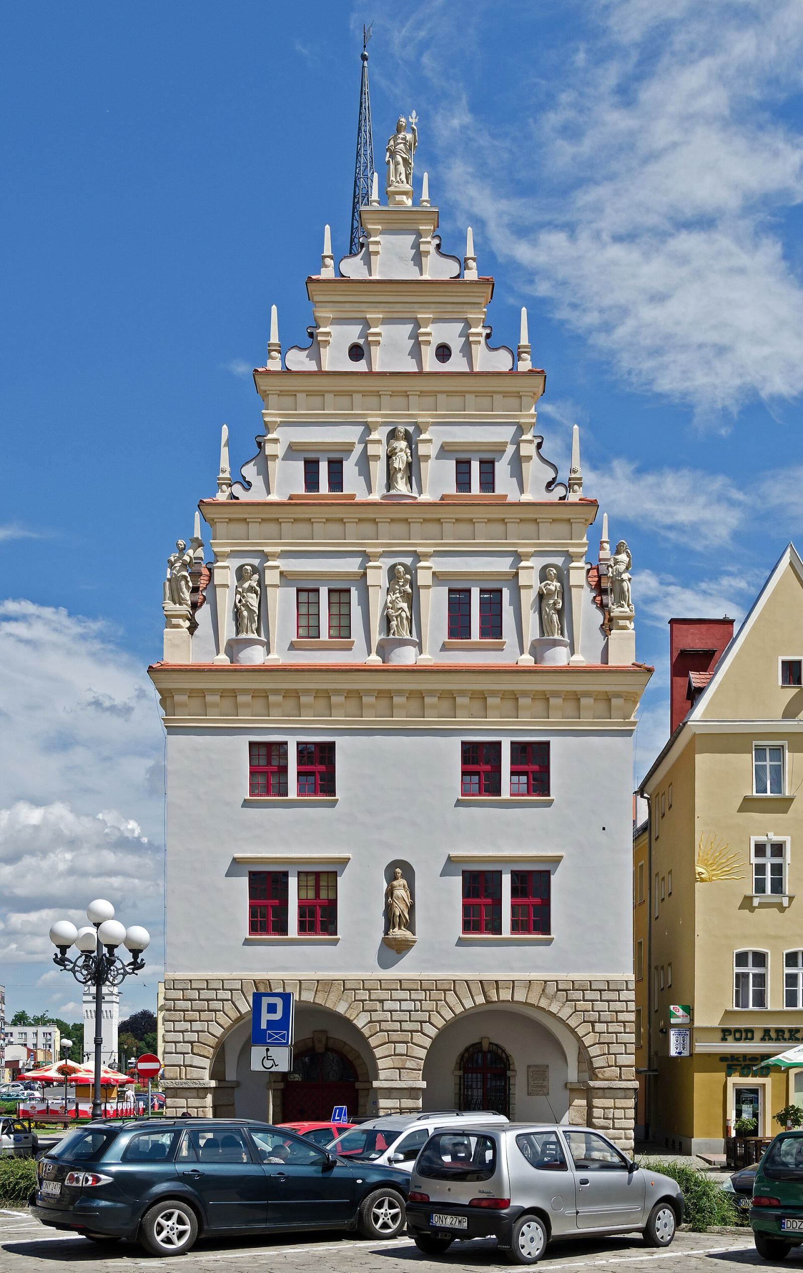 Dom Wagi Miejskiej, ob. biblioteka, Nysa