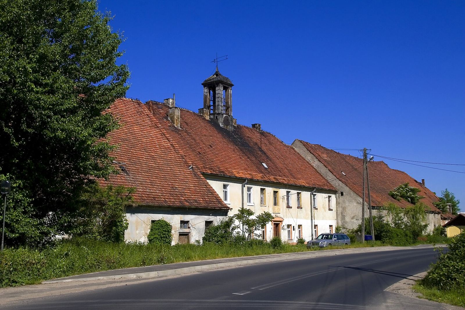 Dwór, ob. mieszkania, Tomaszów Bolesławiecki