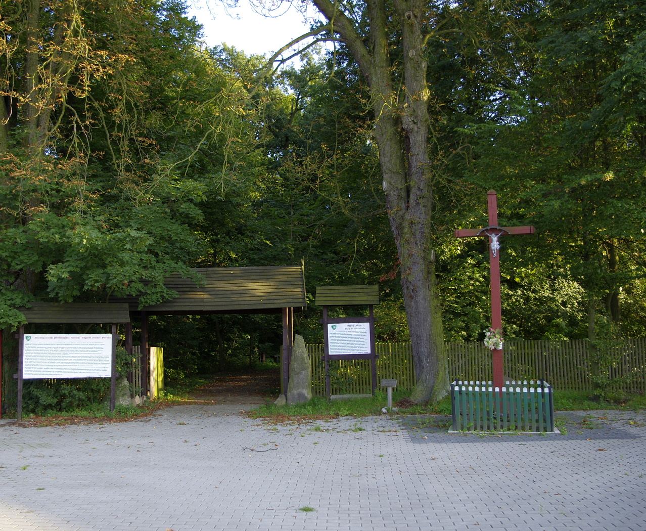 Park pałacowy, Postolin