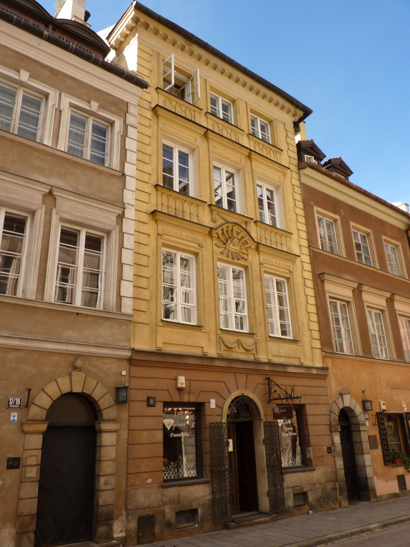 Kamienica, Warszawa