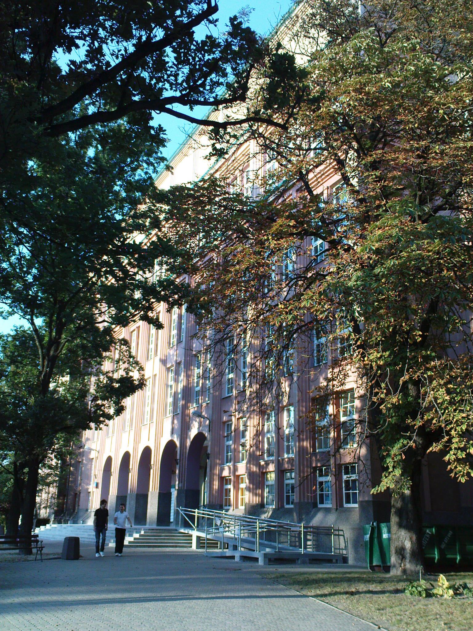 Gmach Główny, Warszawa