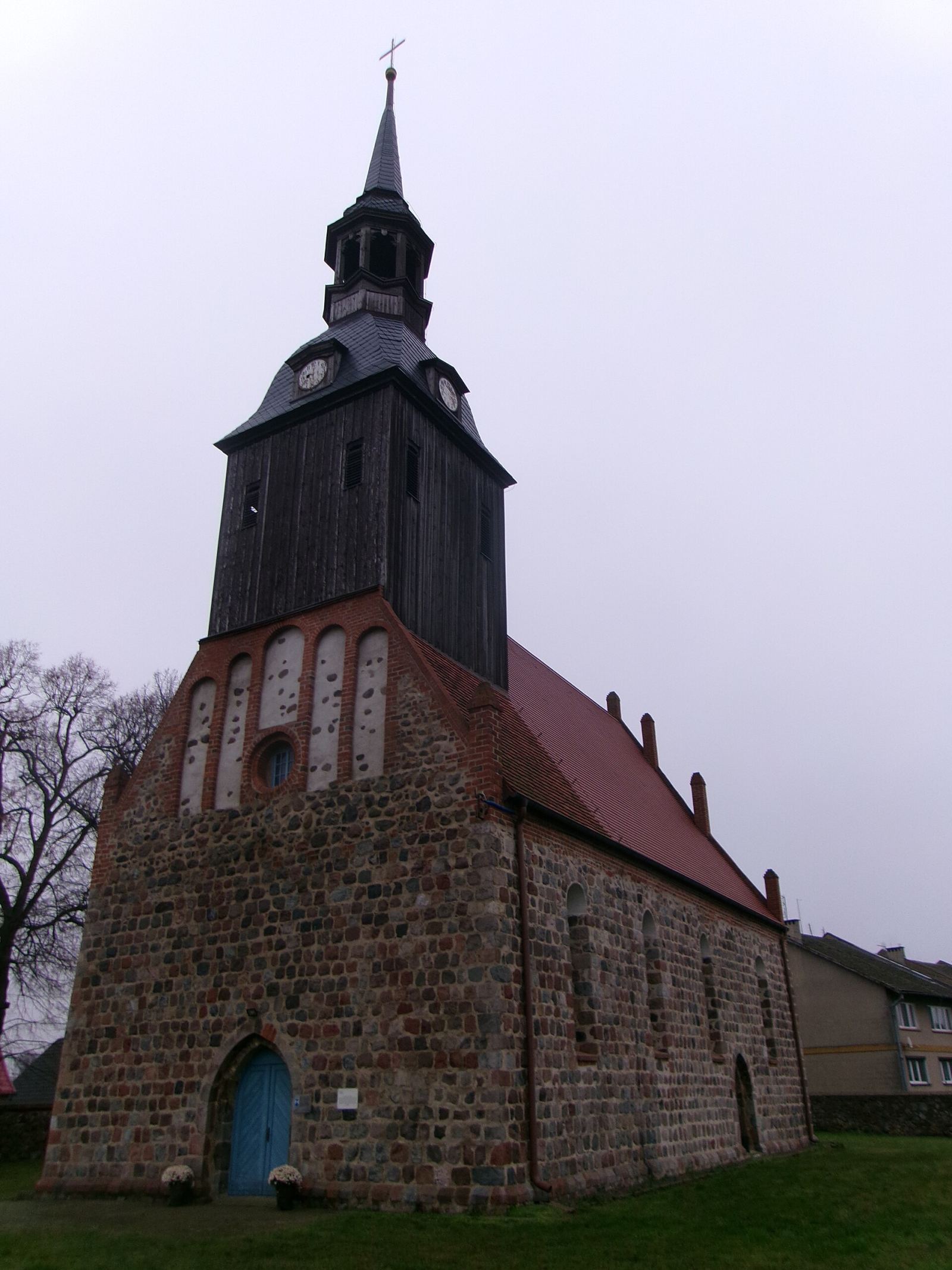 Kościół filialny pw. św. Antoniego, Warszyn