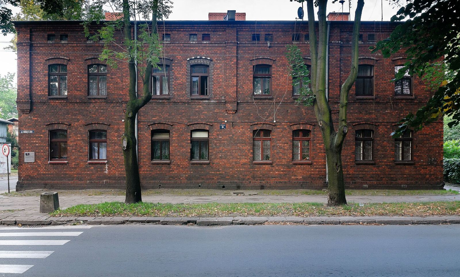 Dom, Żyrardów