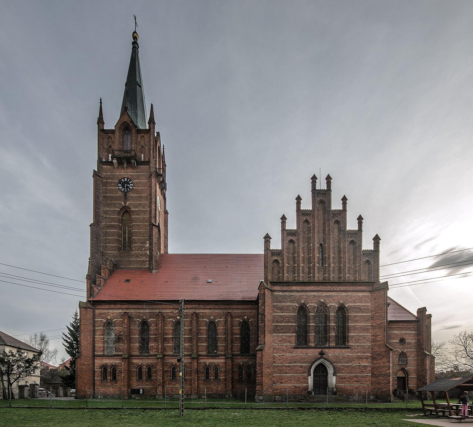 Kościół ewangelicki, ob. rzymskokatolicki filialny pw. św. Stanisława Kostki, Żmigród