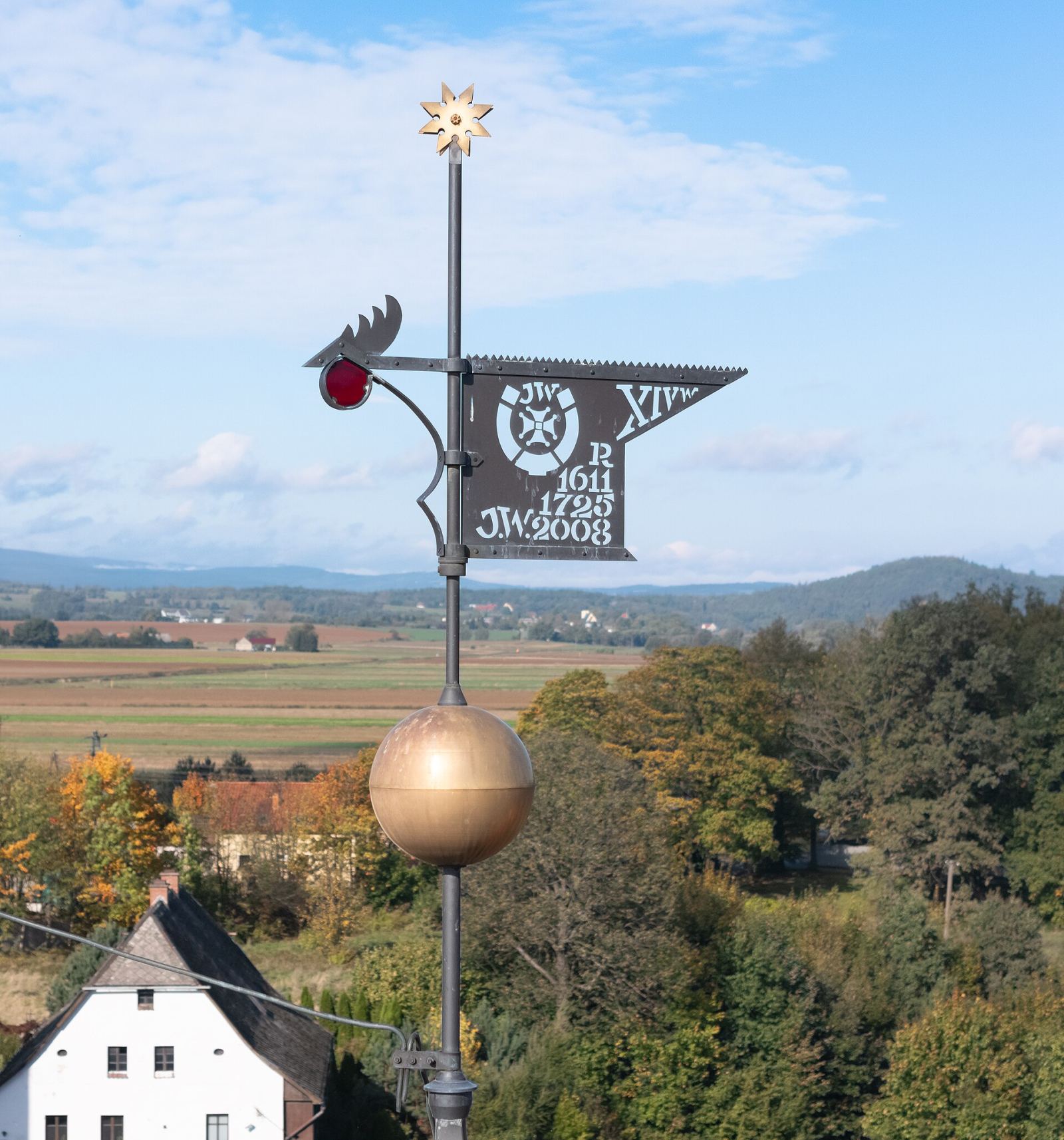 Wieża mieszkalna, Żelazno
