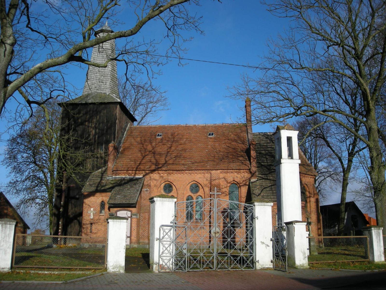 Kościół parafialny pw. św. Bartłomieja Apostoła, Uniechów