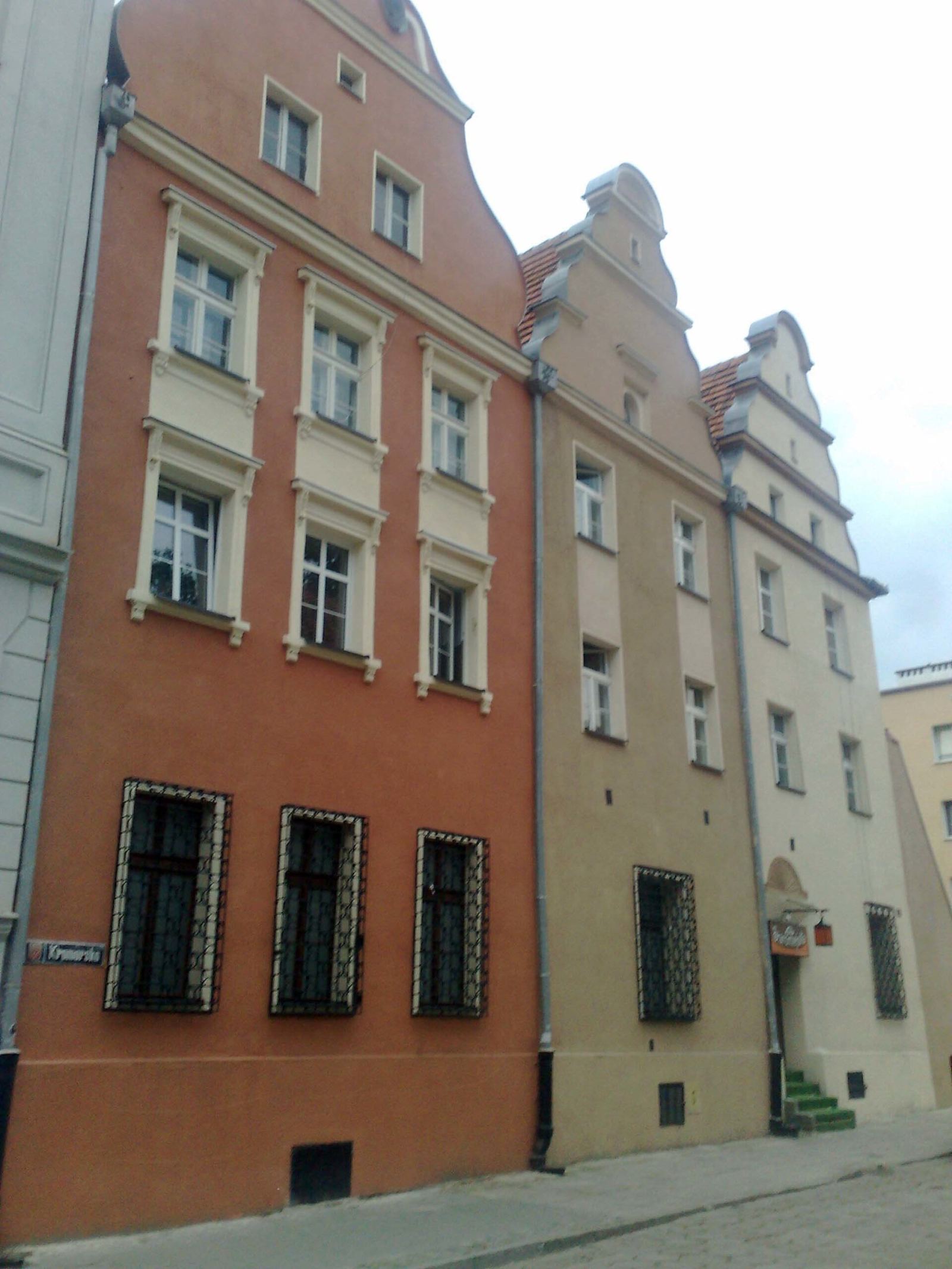 Dom, Nysa