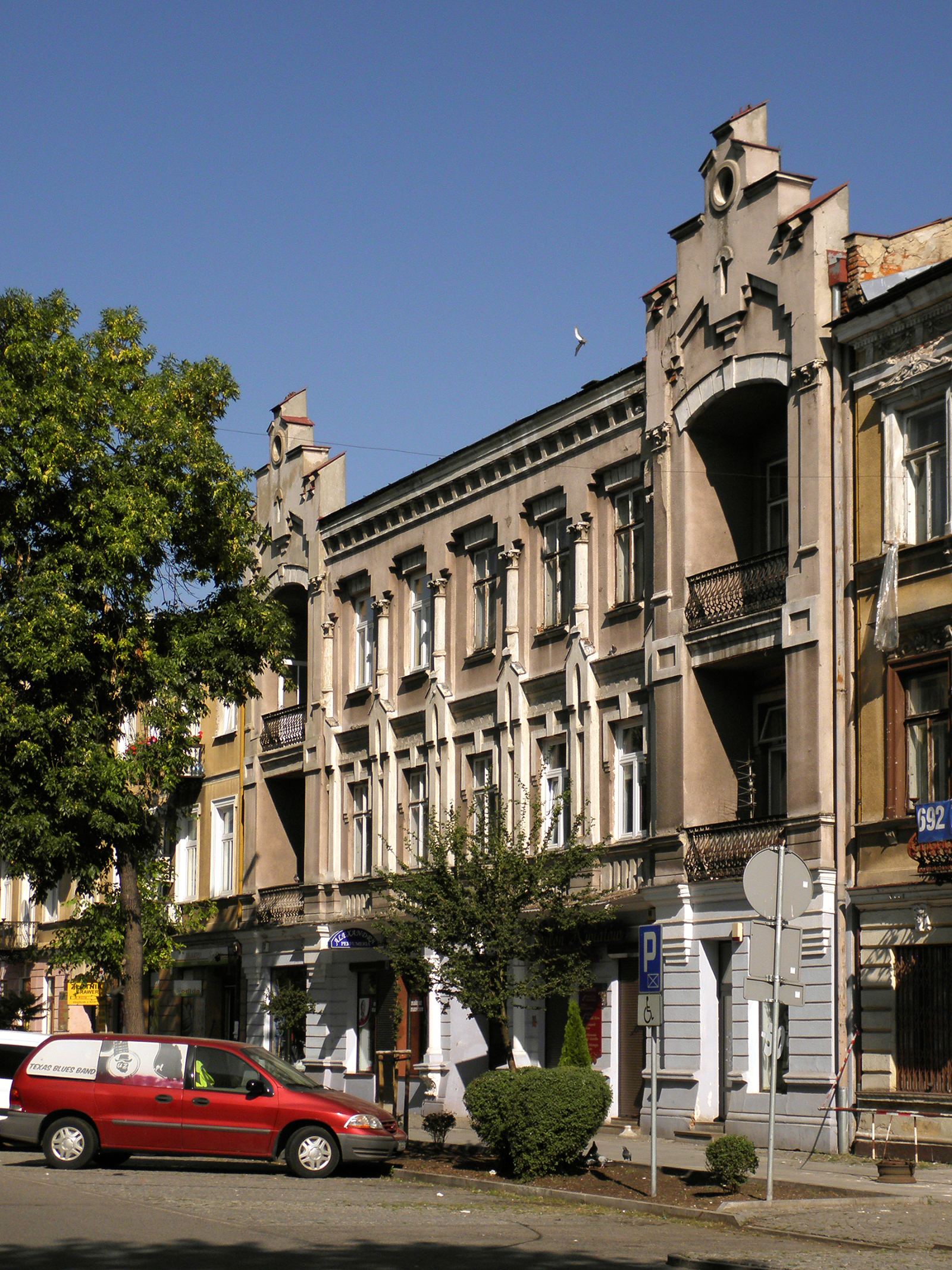 Dom, Radom