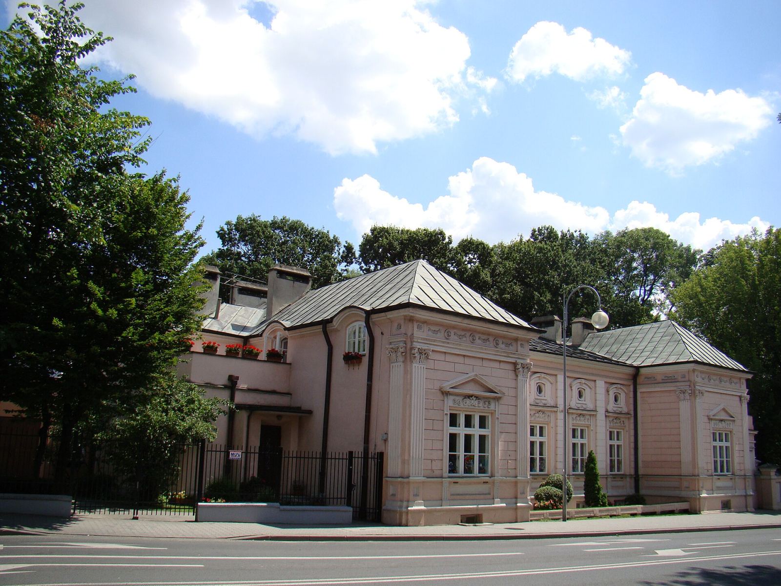 Willa, Radomsko