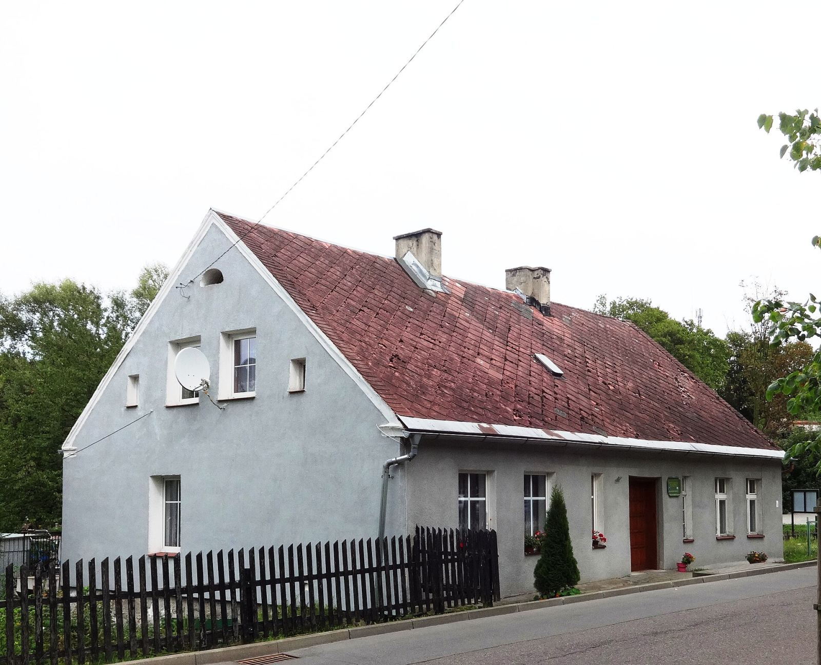 Gorzelnia, ob. dom mieszkalny, Kartuzy