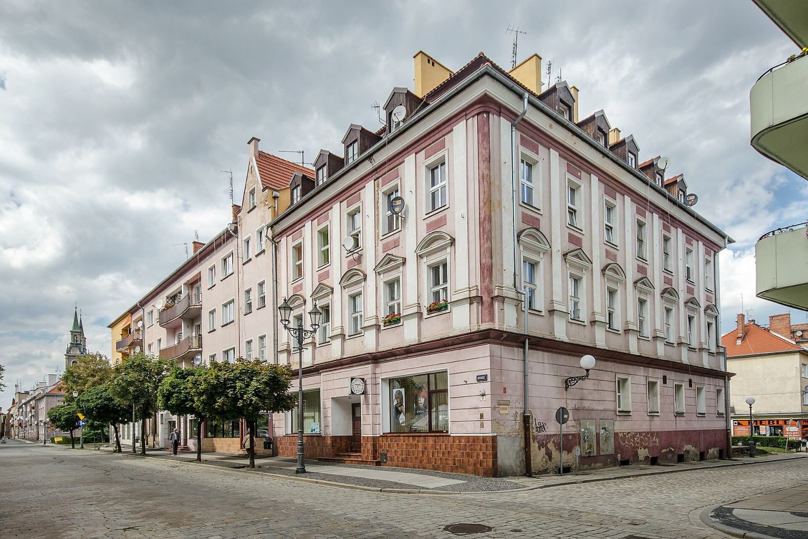Dom, Brzeg