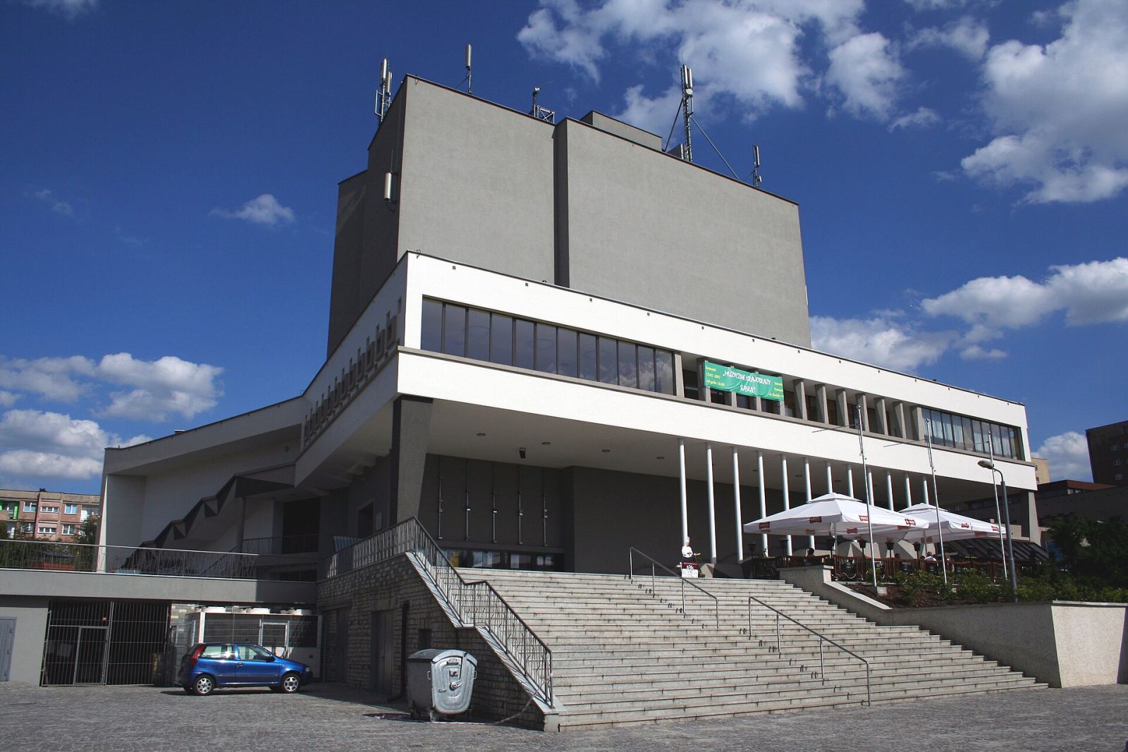 Budynek Teatru Ziemi Rybnickiej, Rybnik