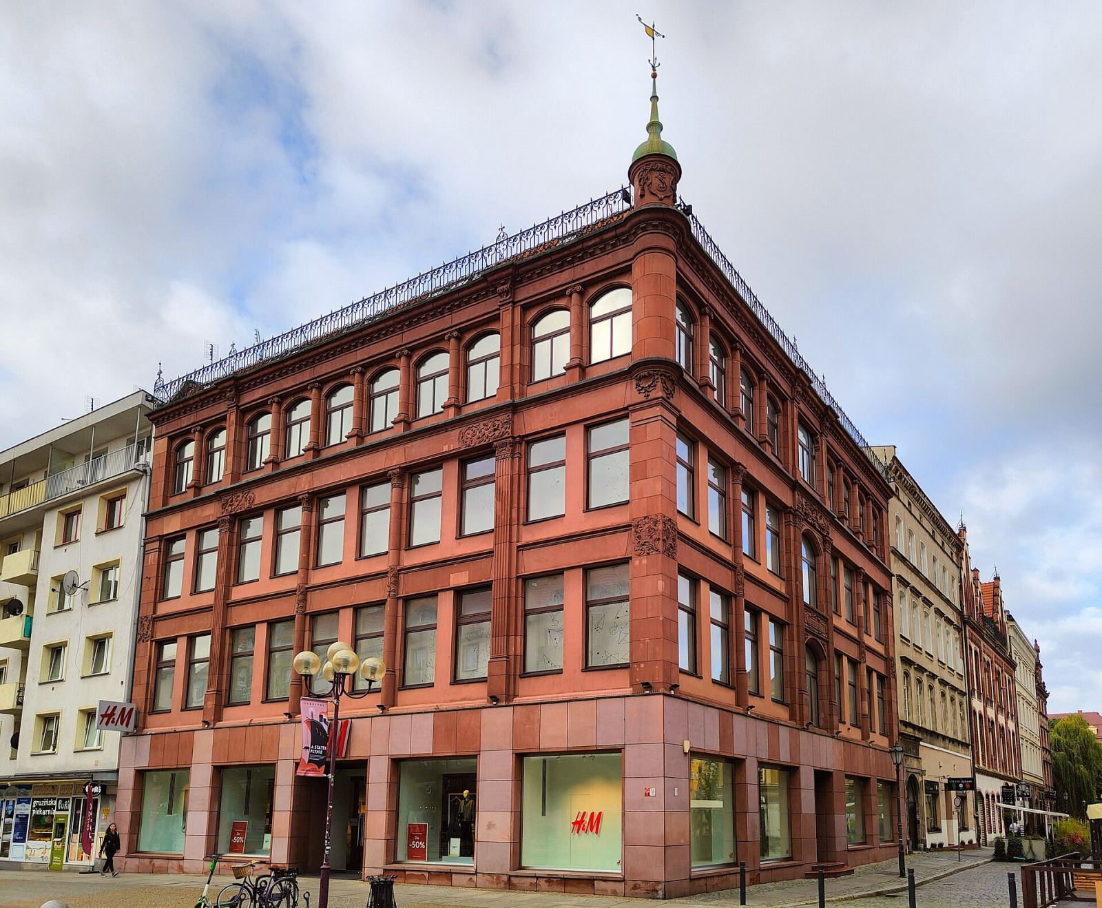 Dom handlowy, Wrocław