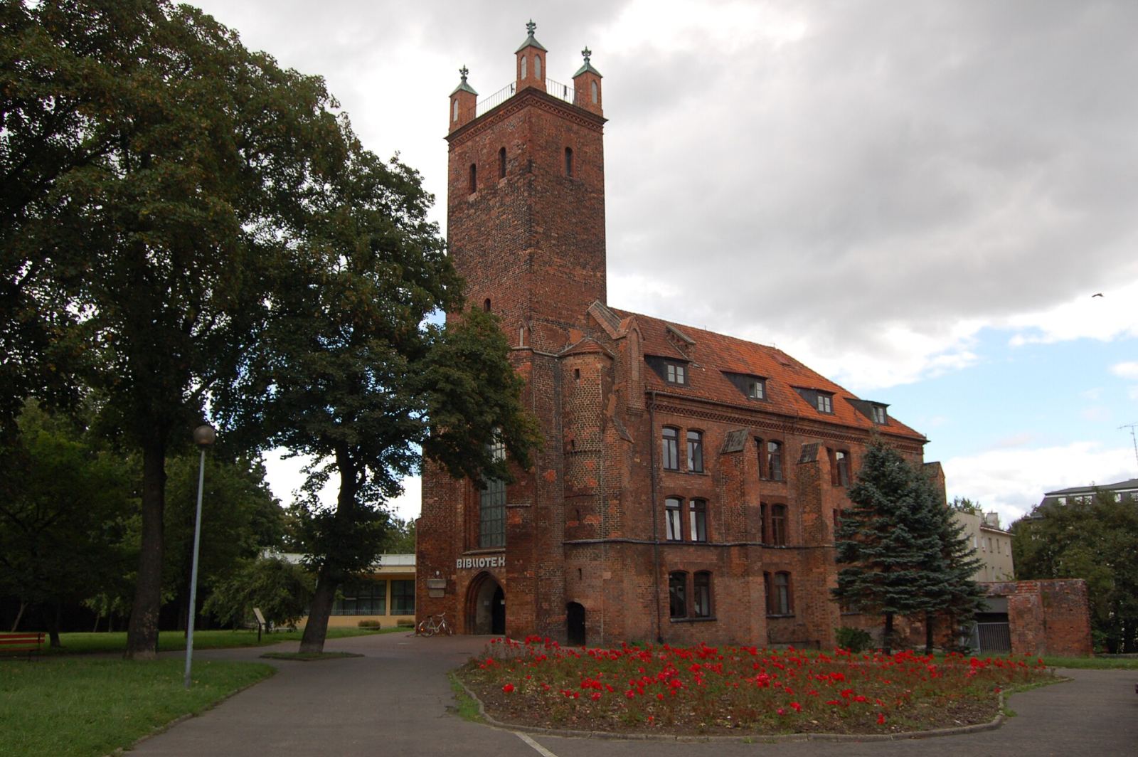 Kościół klasztorny norbertanek, ob. Miejska Biblioteka Publiczna, Słupsk