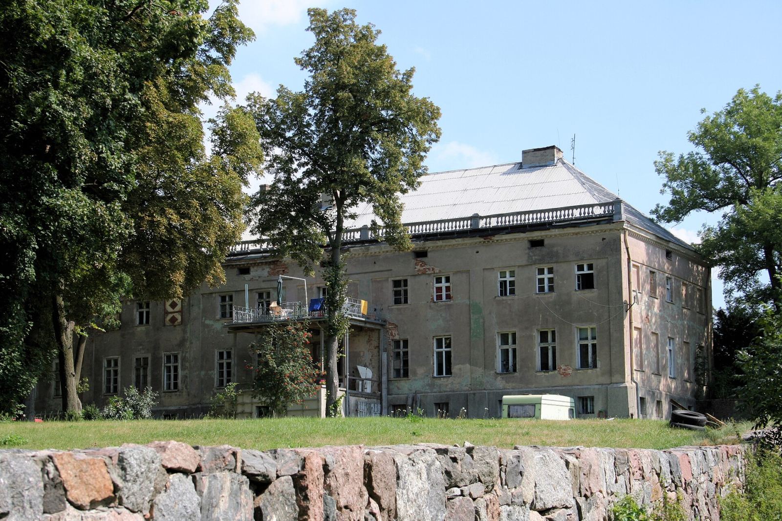 Pałac, Czerników
