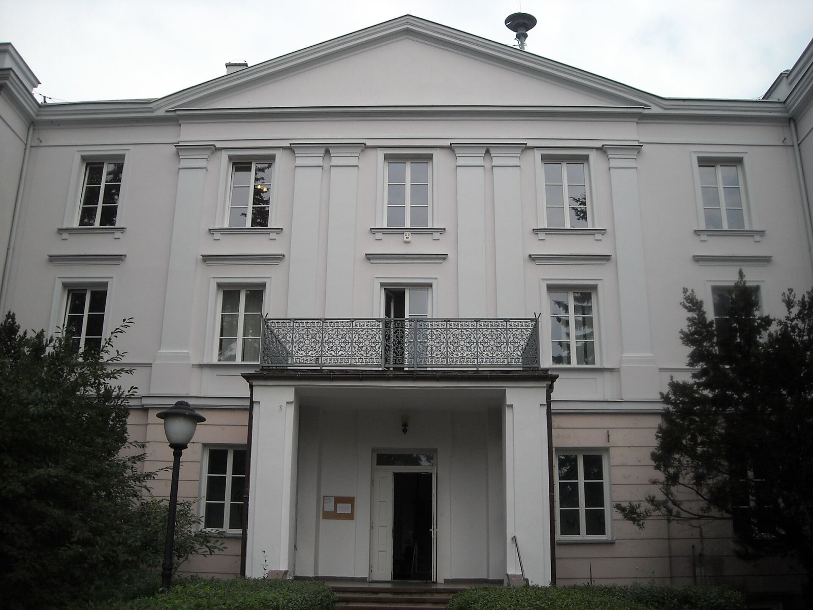 Gmach starostwa, ob. USC, Radzymin