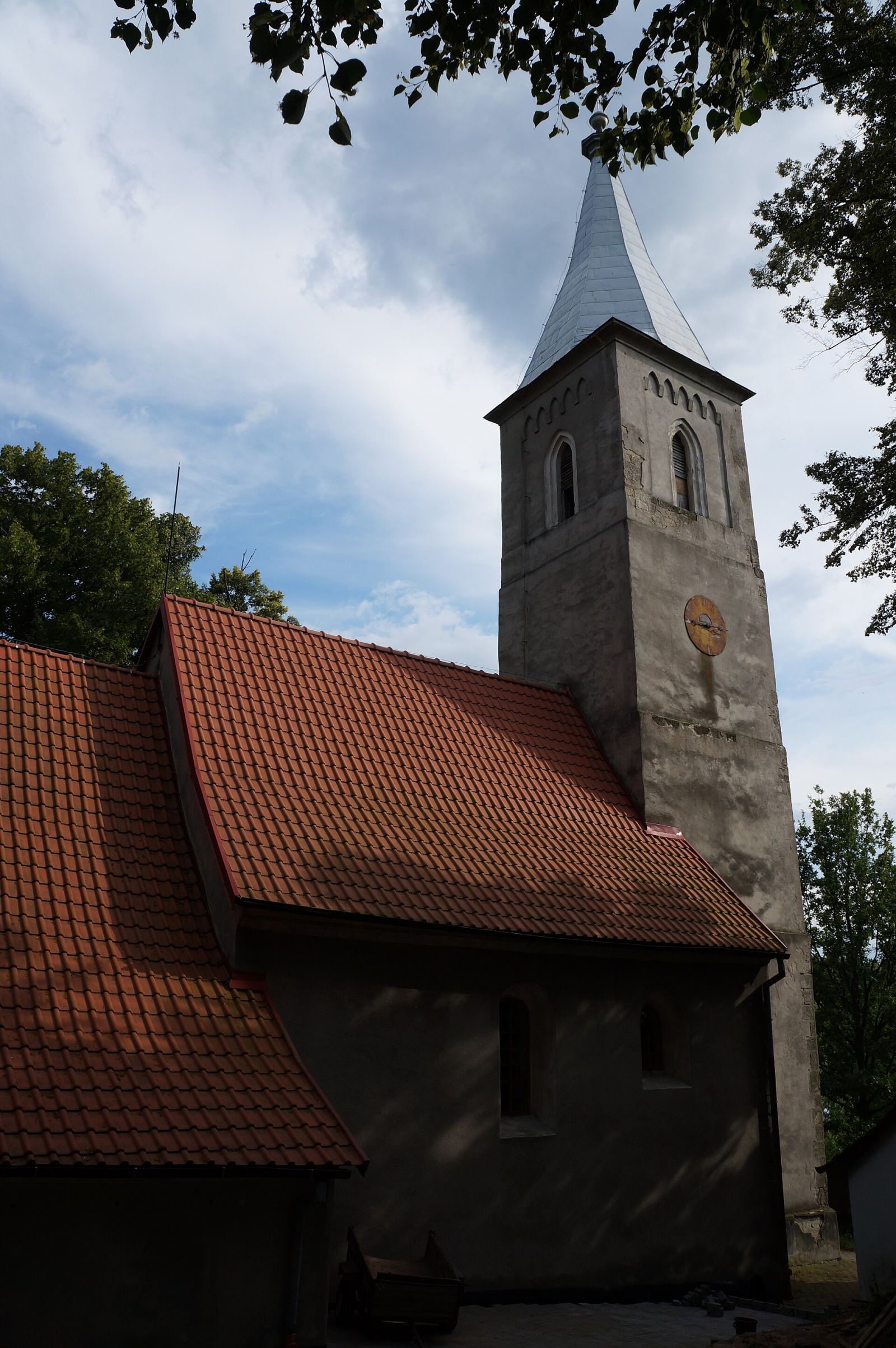 Kościół filialny pw. św. Jadwigi, Kraszowice