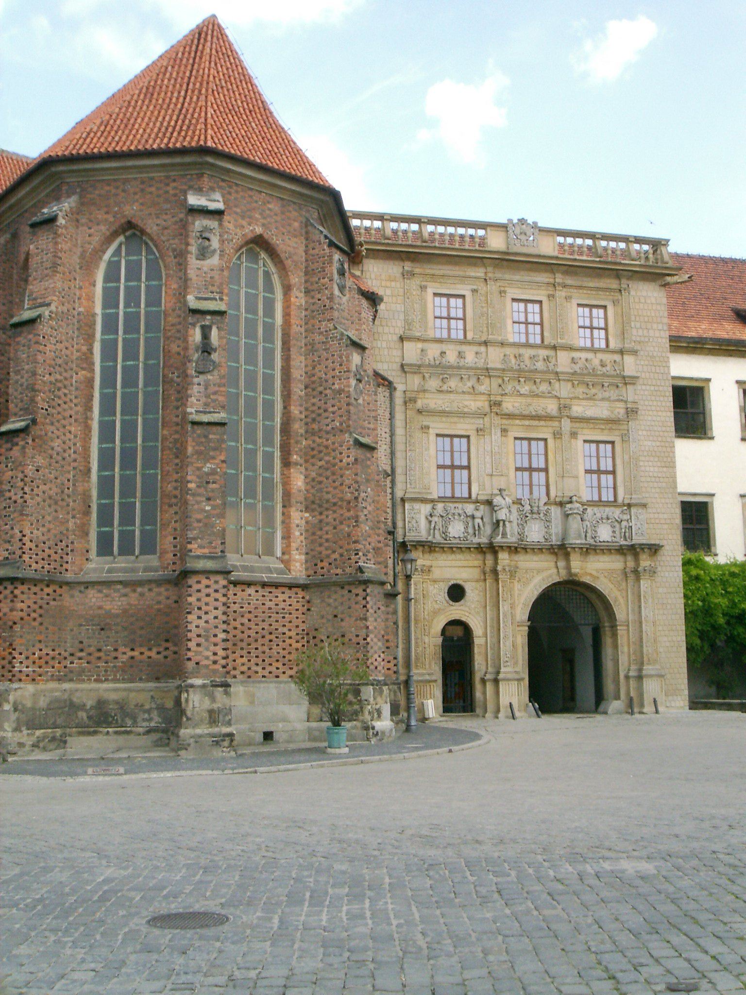 Kościół pw. św. Jadwigi, Brzeg