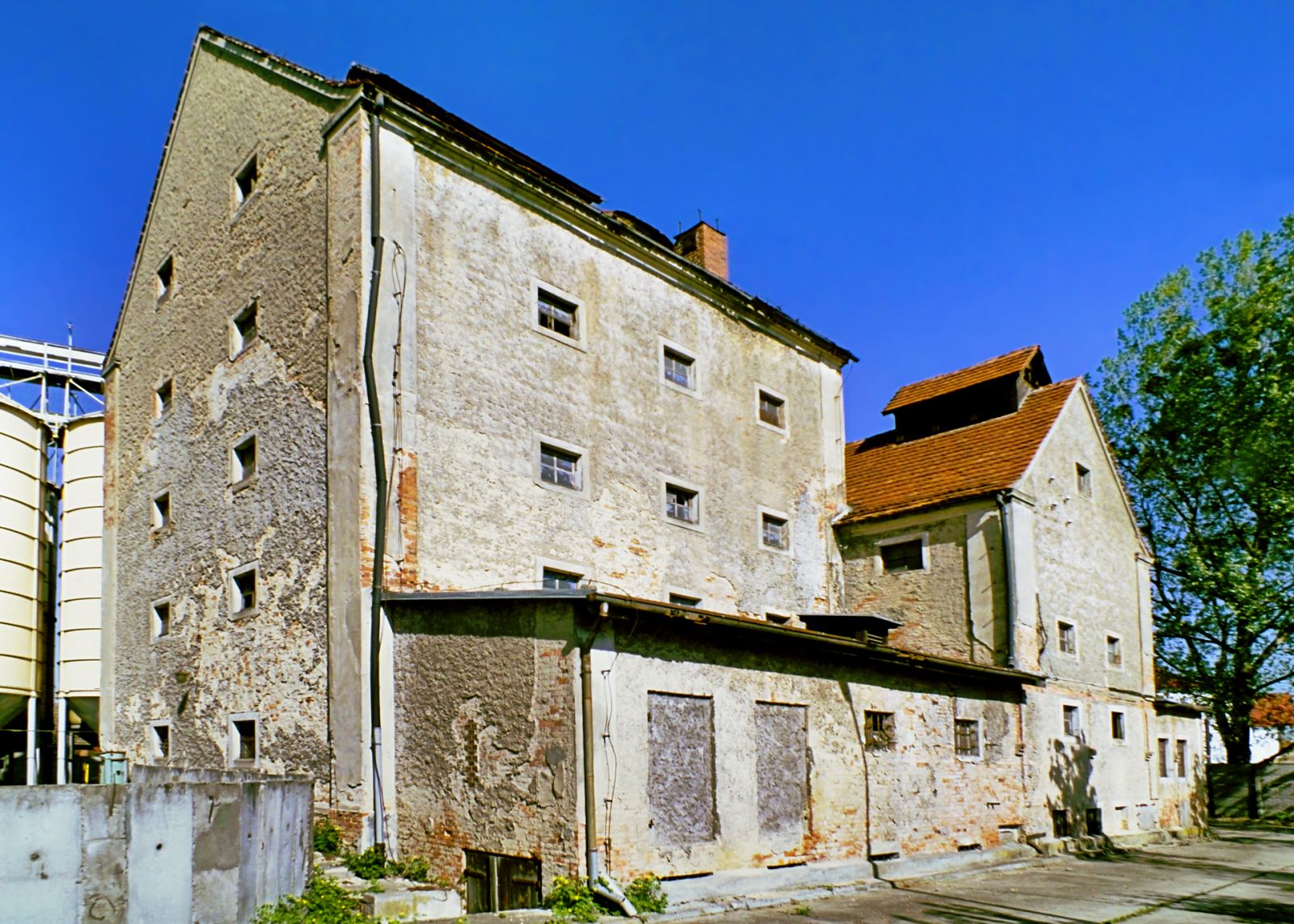 Spichlerz z młynem, Sławoszowice