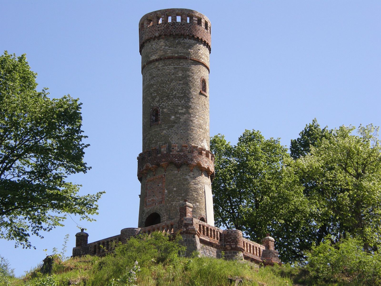 Otoczenie, Cedynia