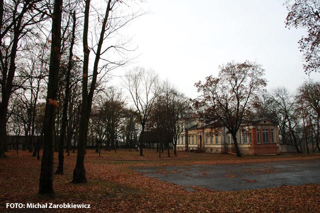 Zespół pałacowo-parkowy, Borki
