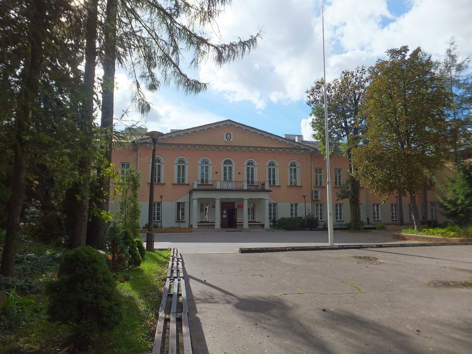 Szkoła, ob. IV Liceum Ogólnokształcące im. Zygmunta Augusta, Białystok