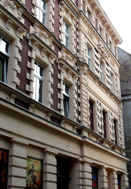 Dom, Kamienna Góra