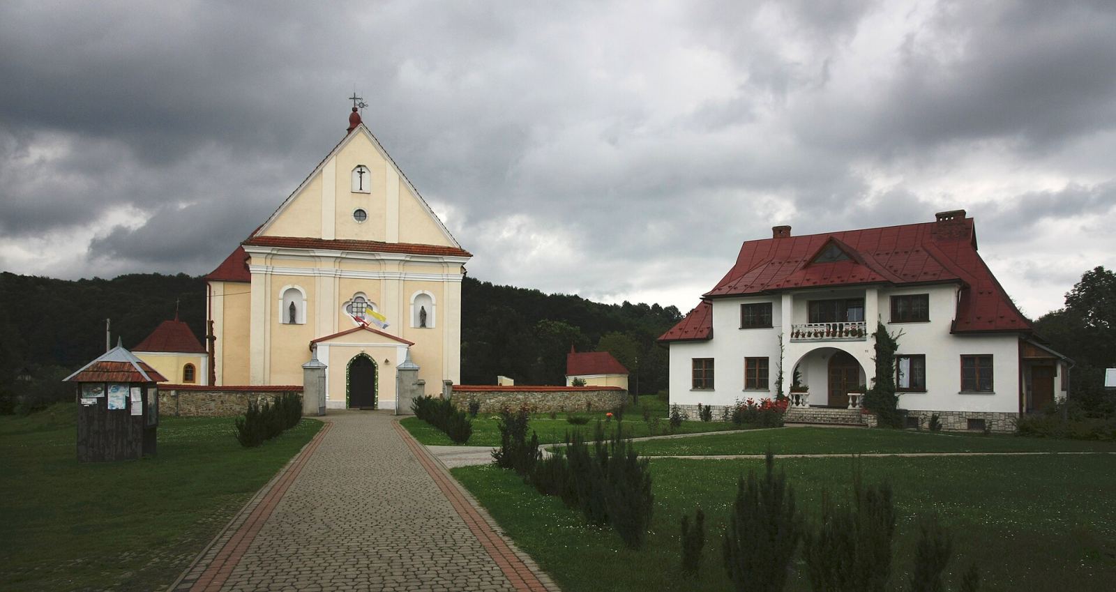 Plebania greckokatolicka, ob. izba regionalna i mieszkania, Hoczew