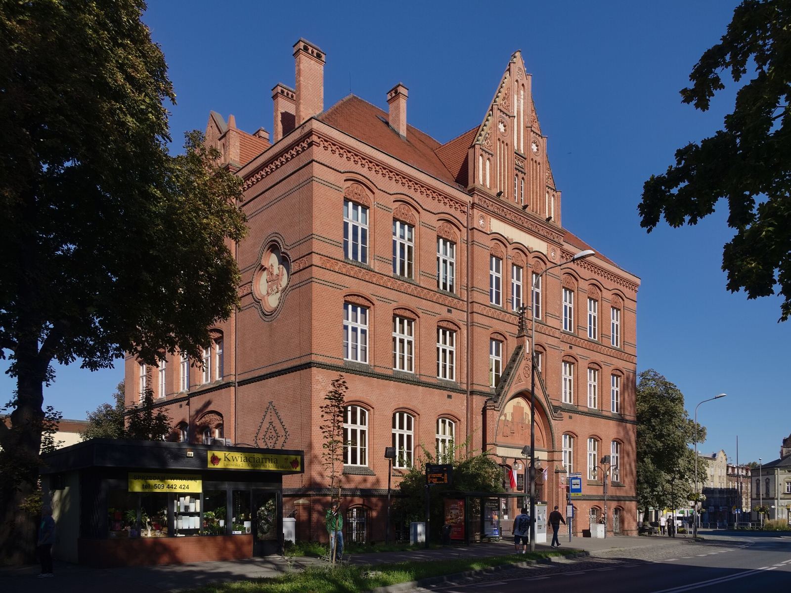 Budynek VI Liceum Ogólnokształcące im. Jana Długosza, Katowice