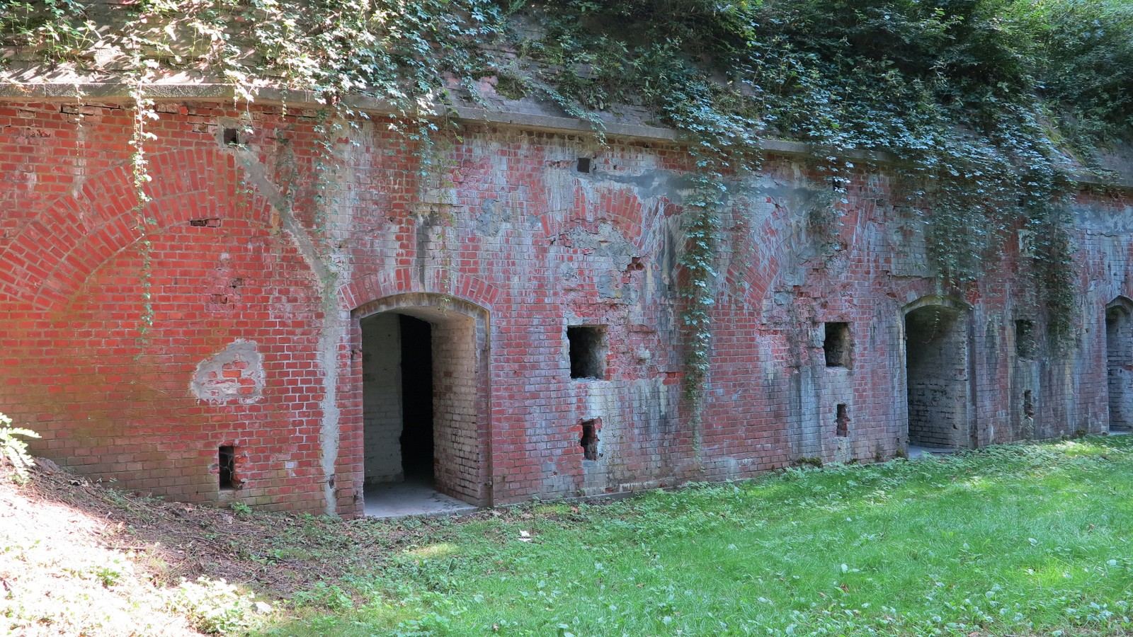 Fort Wielka Księża Góra, Wielkie Lniska