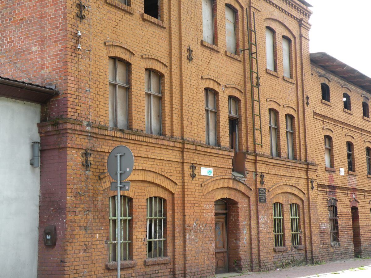 Młyn wodny, ob. elektryczny, Suchań
