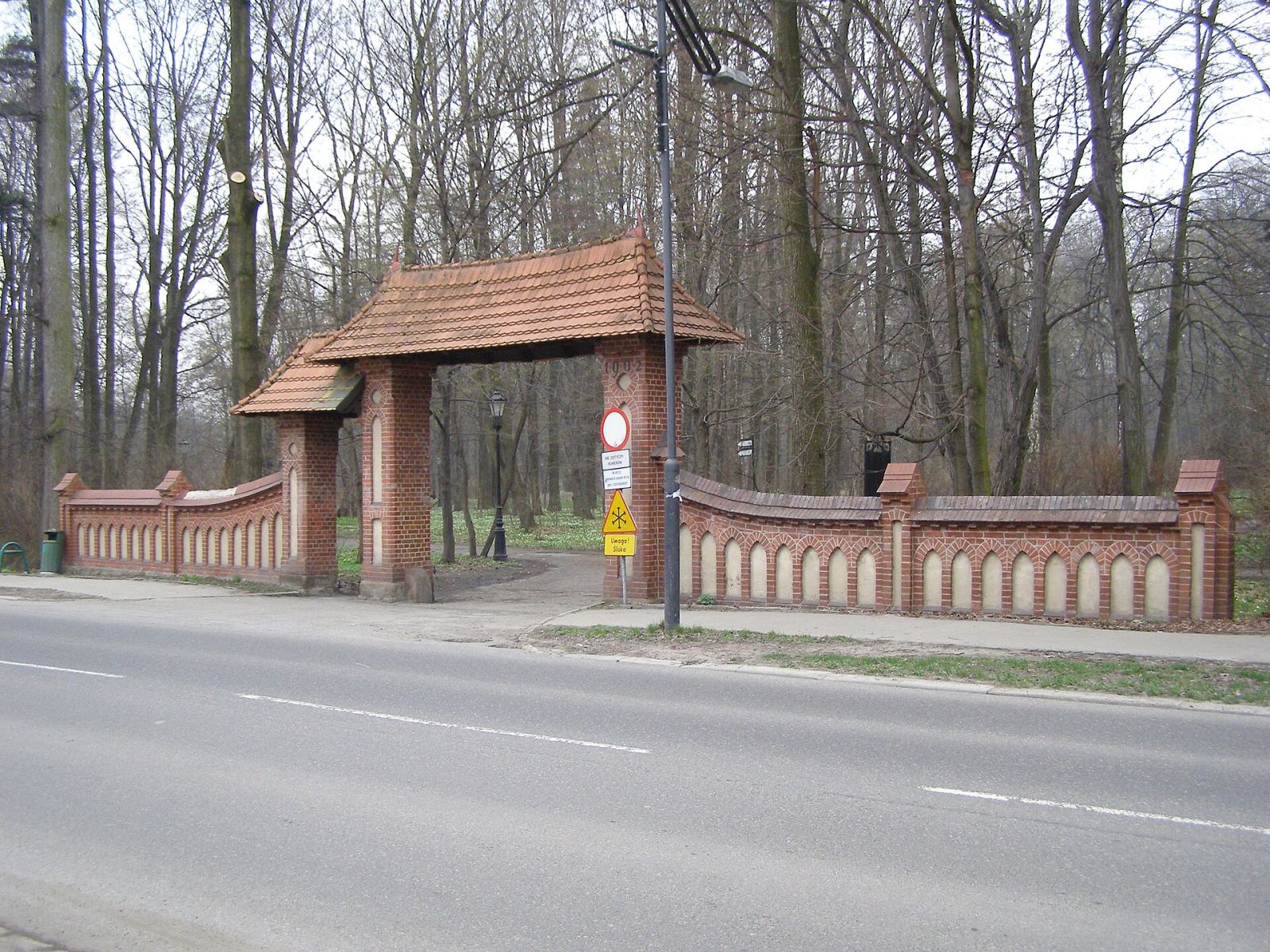 Brama Chińska, Pszczyna