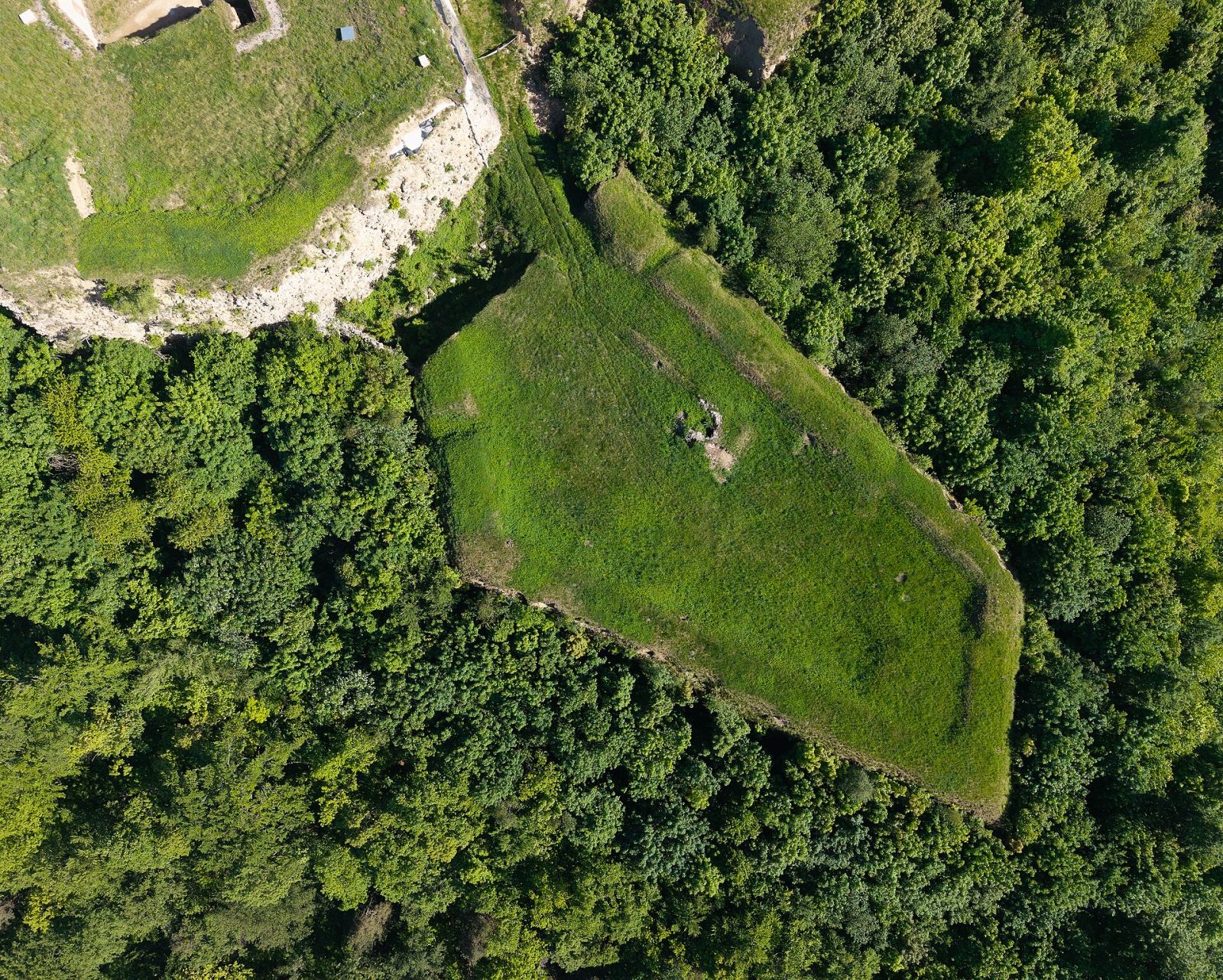 Rawelin Bastionu Miejskiego, Srebrna Góra