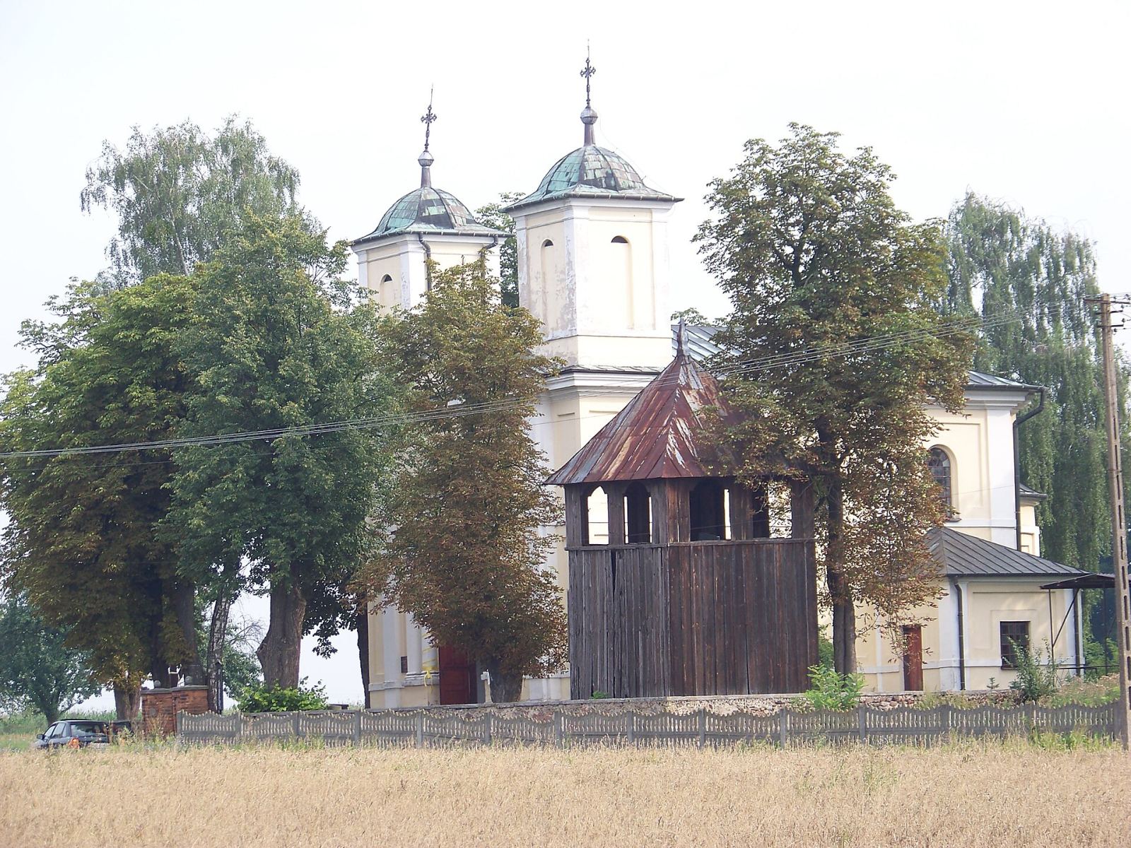Kościół parafialny pw. Nawiedzenia Najświętszej Marii Panny, Lisów