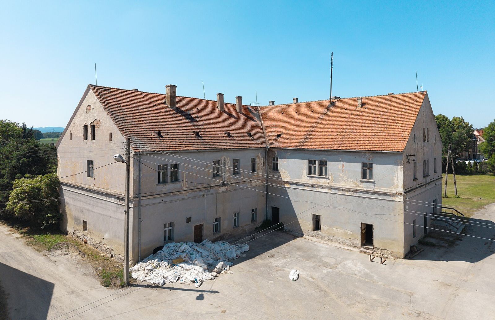 Budynek, Kamieniec Ząbkowicki