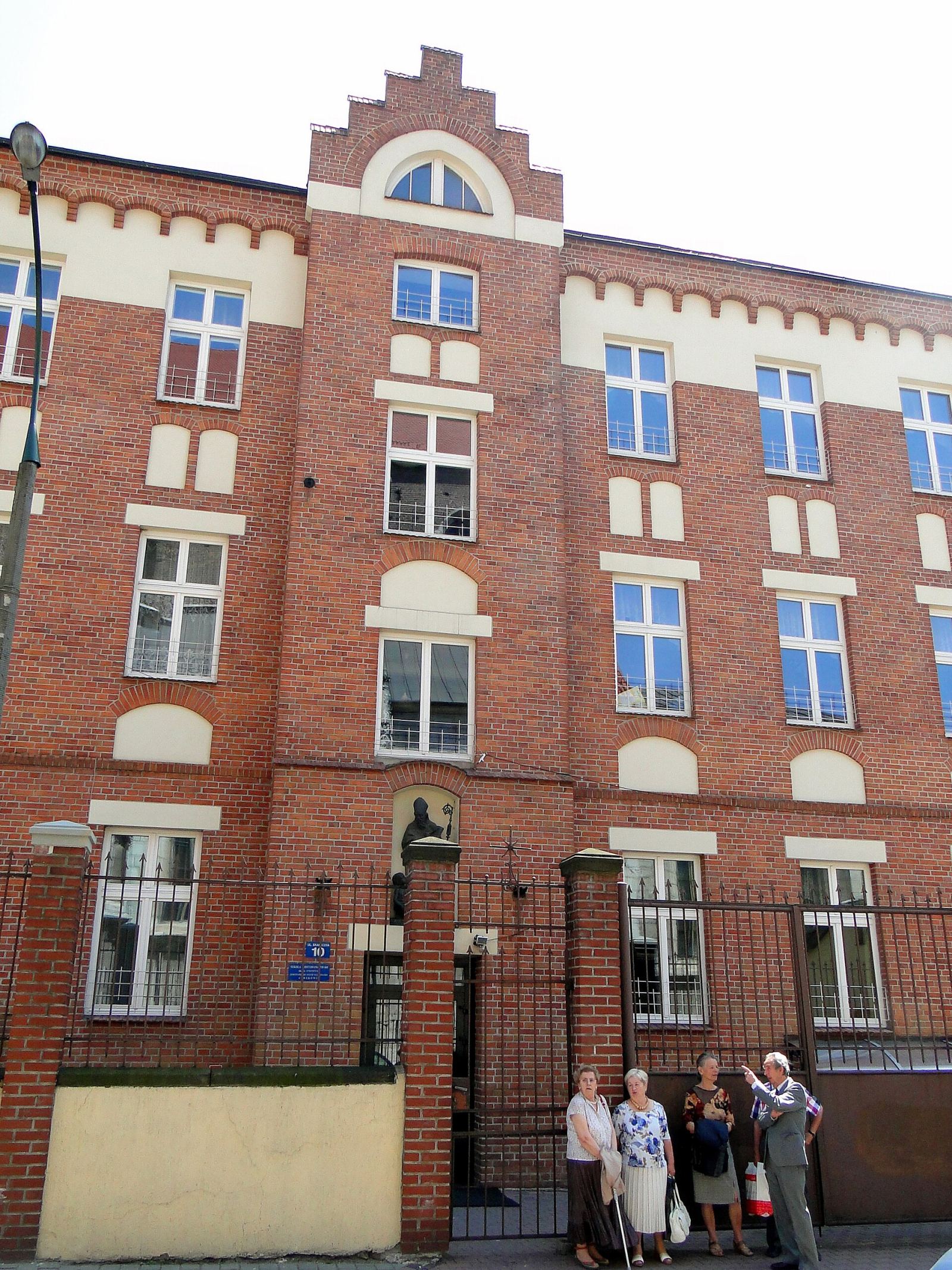 D. szkoła zakonna, Kraków