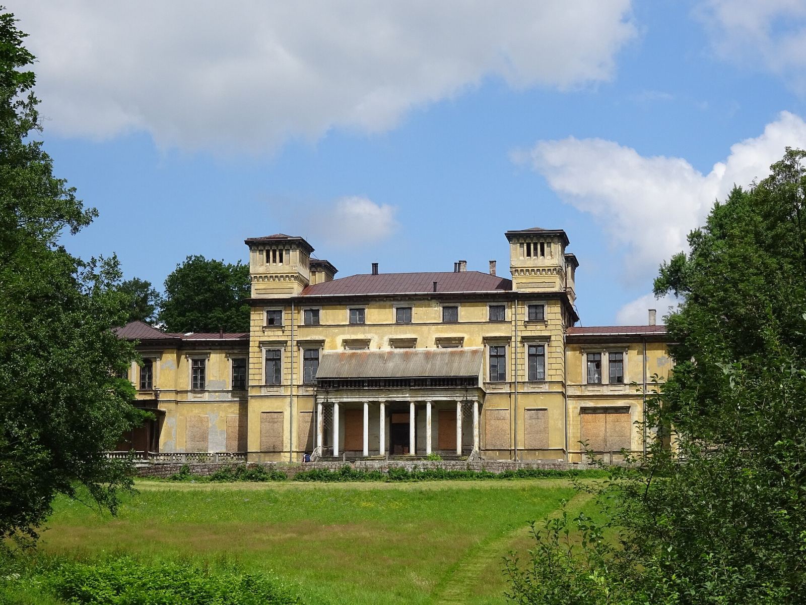 Nowy pałac Potockich, Krzeszowice