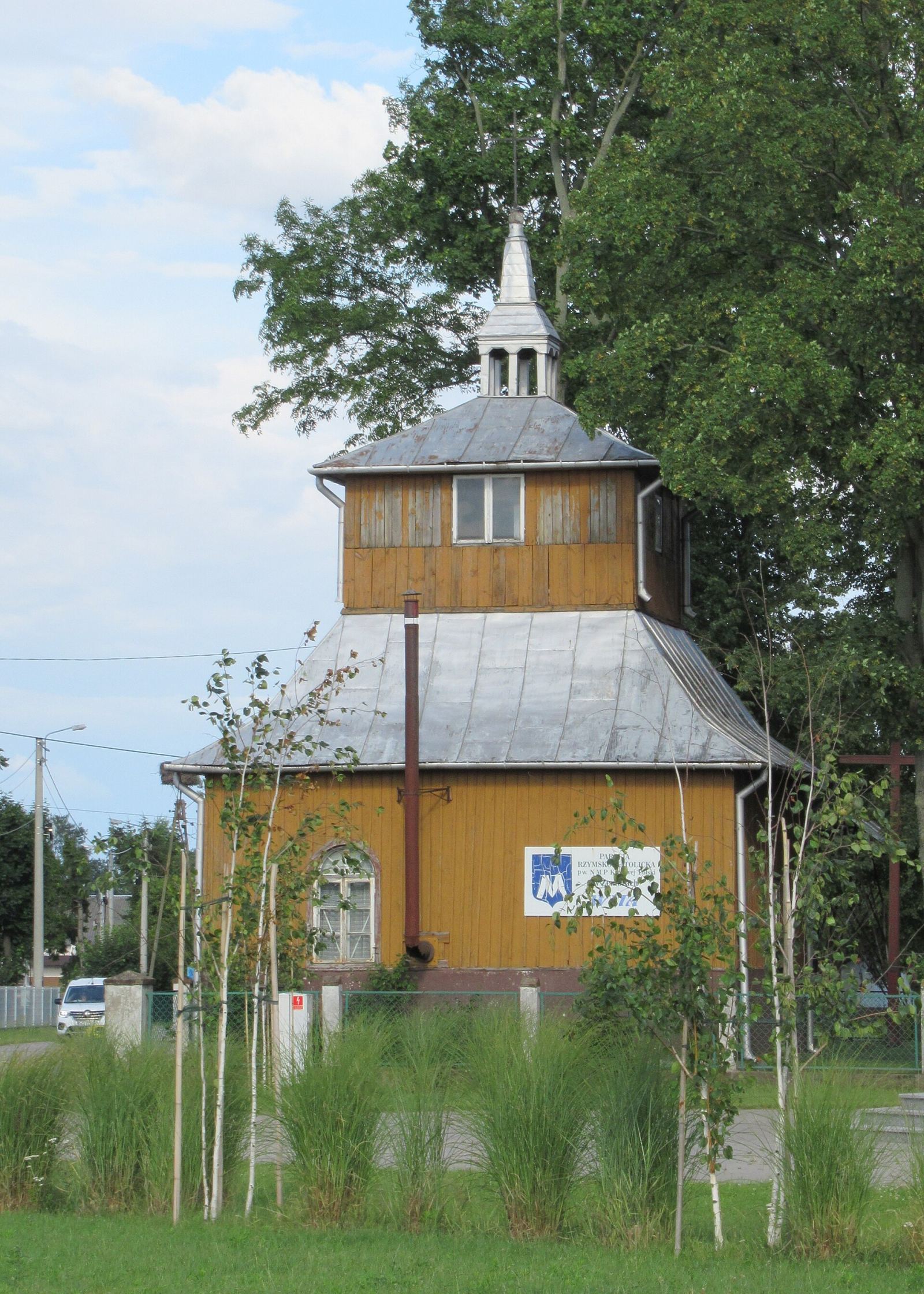 Dzwonnica, Zembry