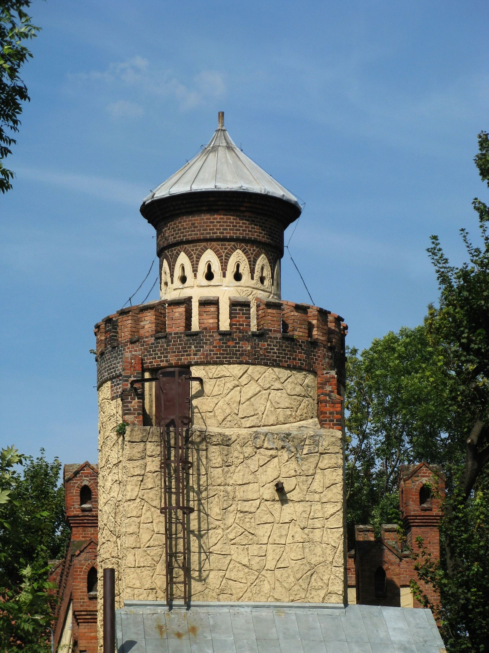 Wieża z budynkiem nadszybowni, Chorzów