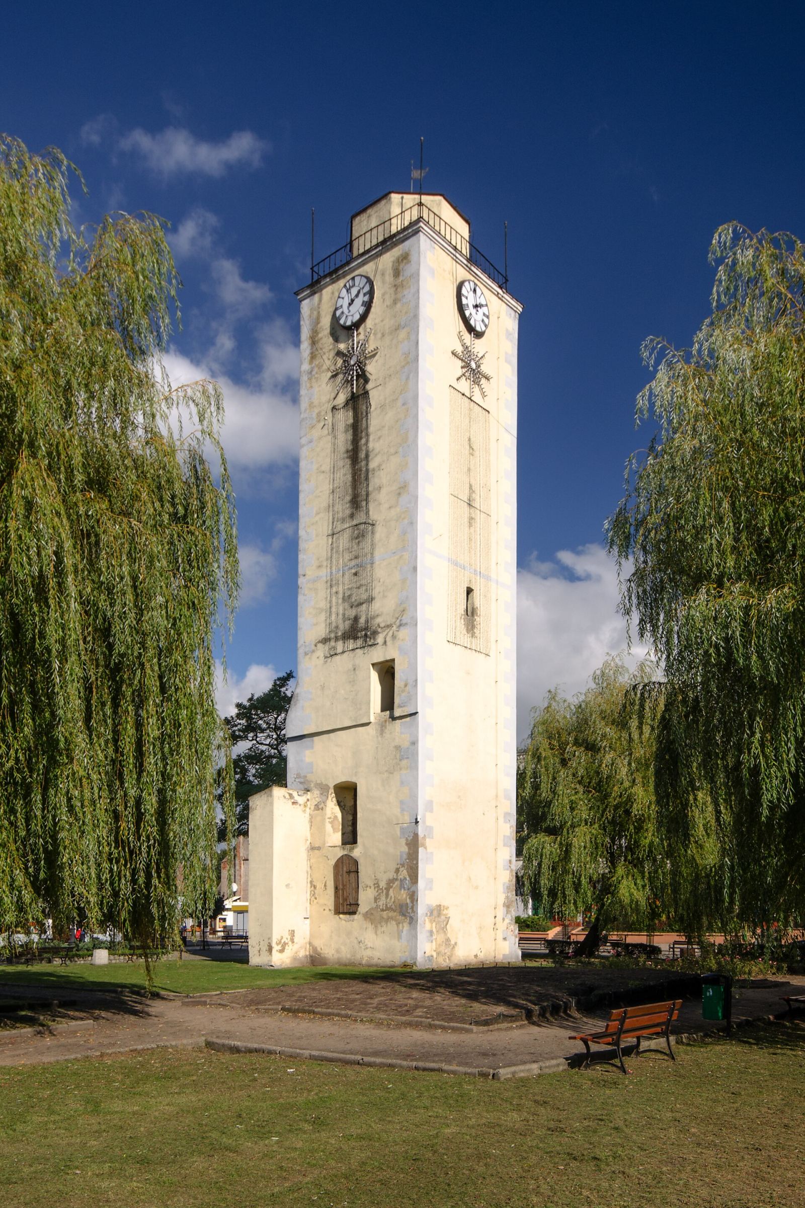 Wieża ratuszowa, Bierutów