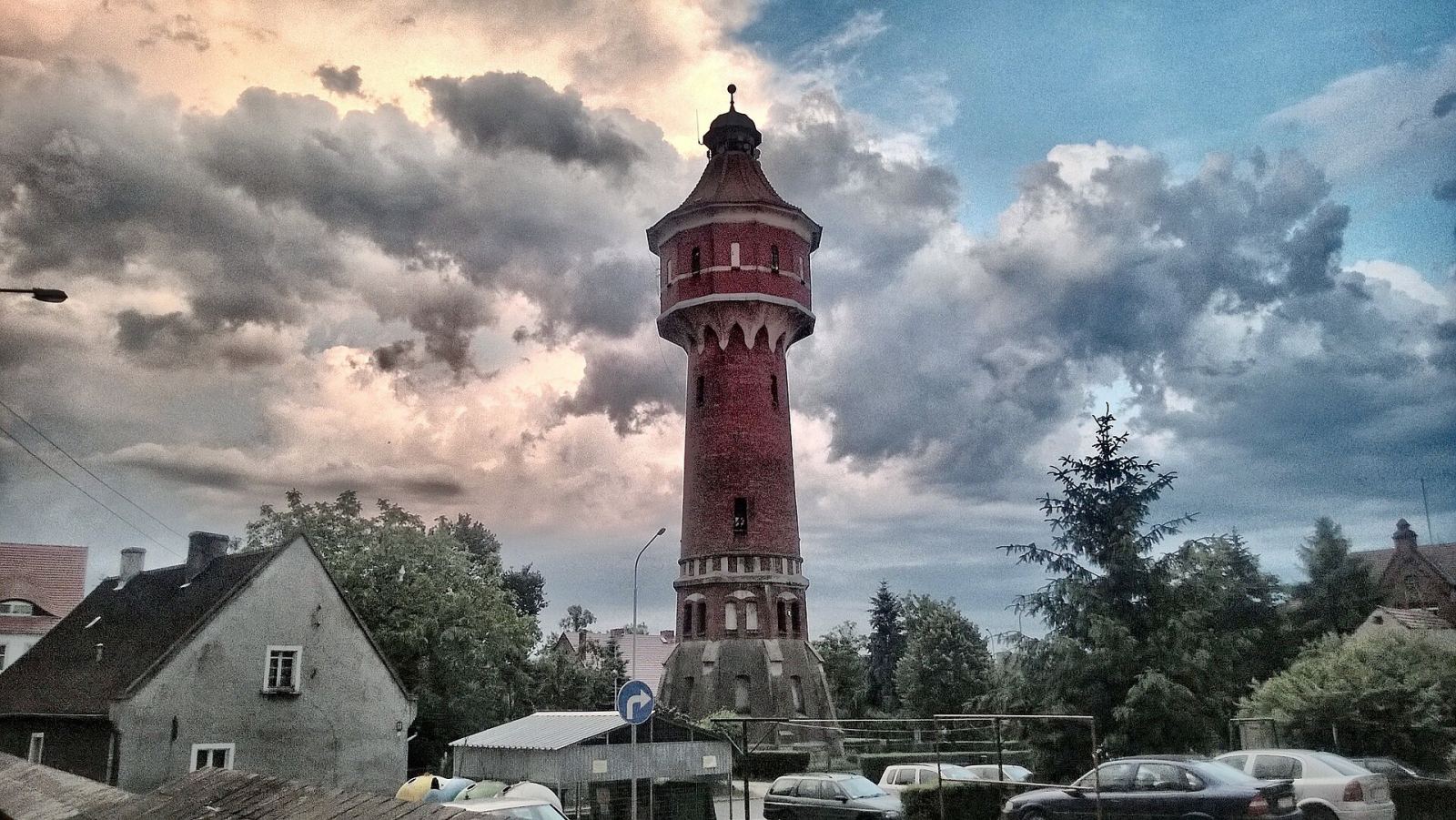 Wieża ciśnień, Żmigród