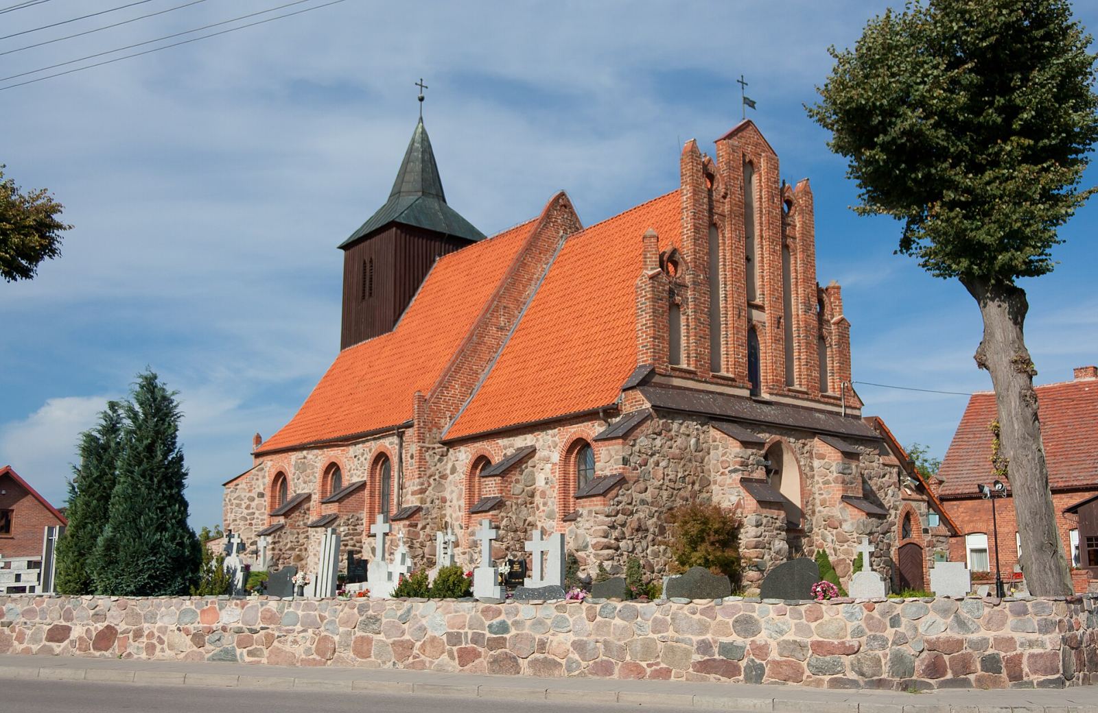 Kościół parafialny pw. św. Barbary, Kokoszkowy