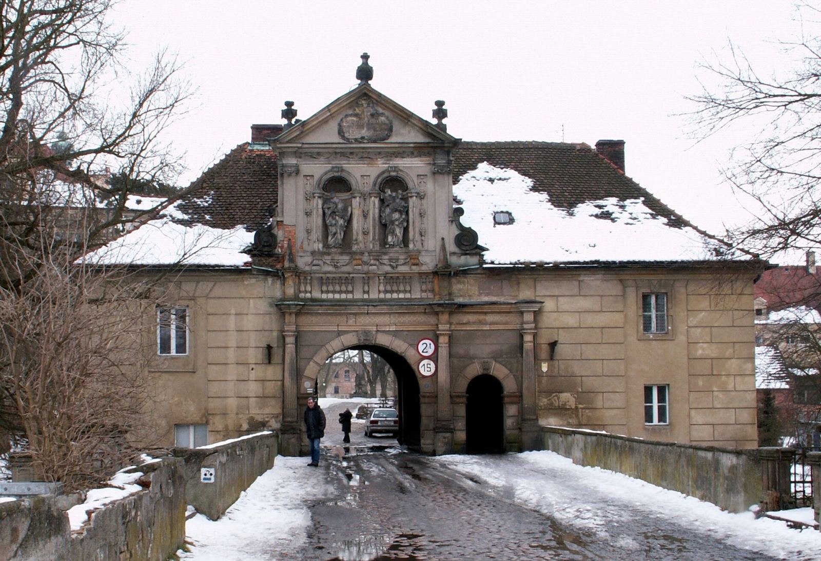 Budynek bramy wjazdowej, Lubiąż