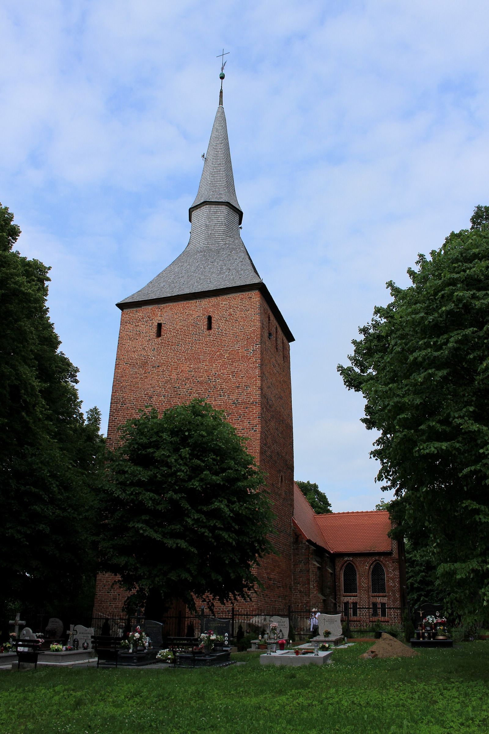 Kościół filialny pw. św. Stanisława Kostki, Cisowo