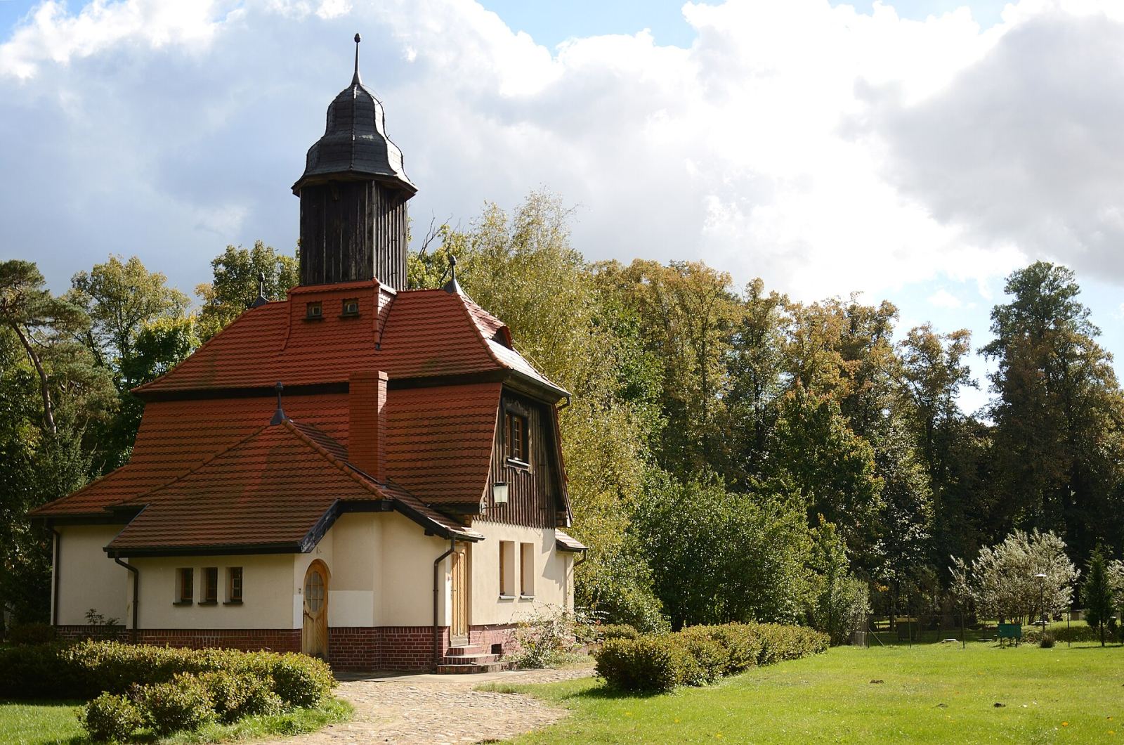 Bażantarnia, Obrzycko-Zamek