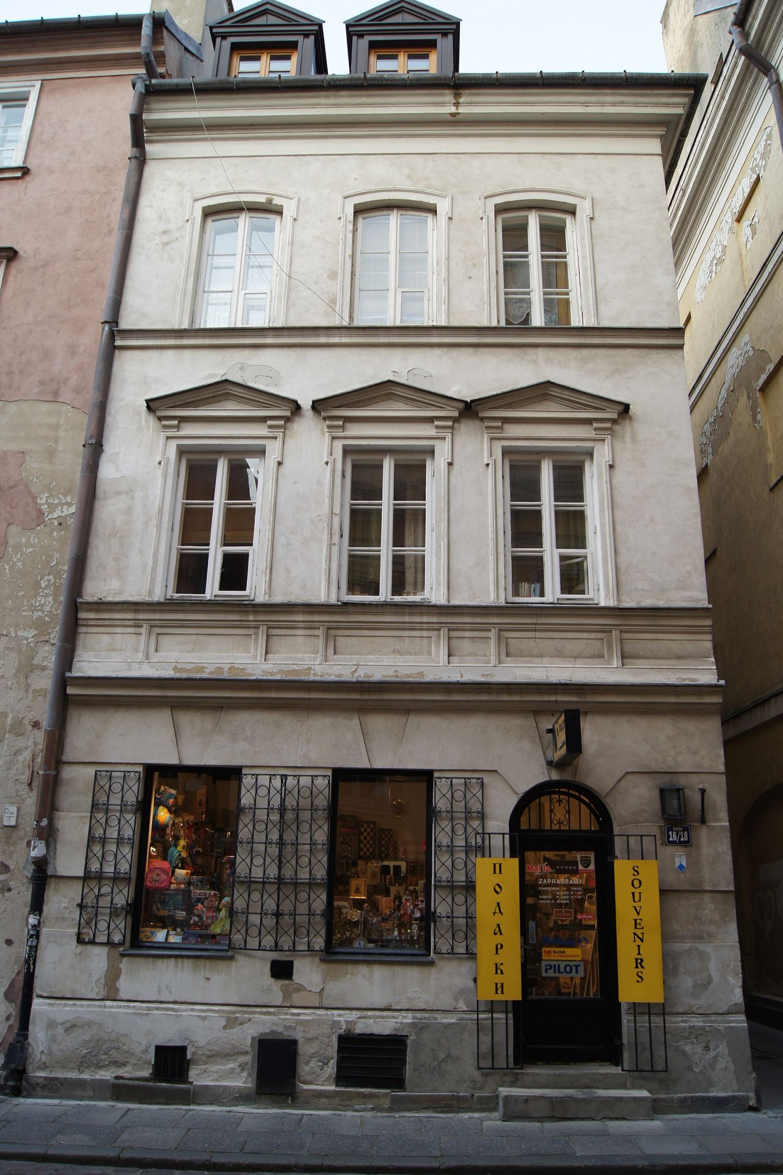 Kamienica, Warszawa