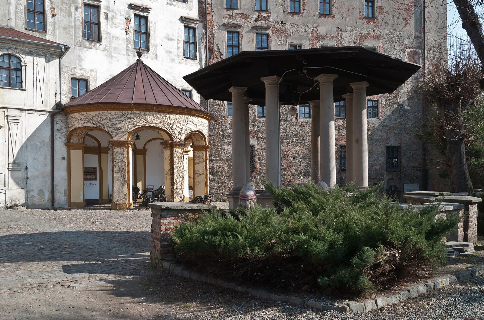 Studnia z obudową, Otmuchów