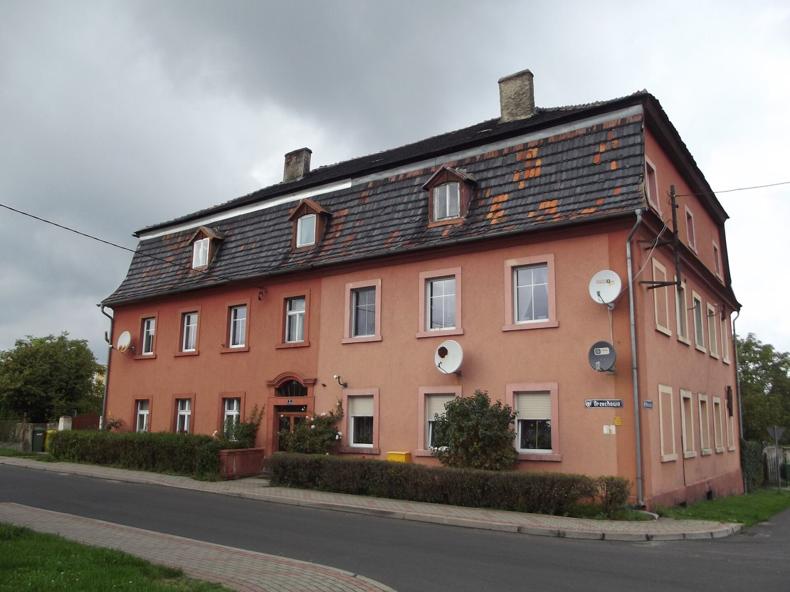 Dom, Kruszyn