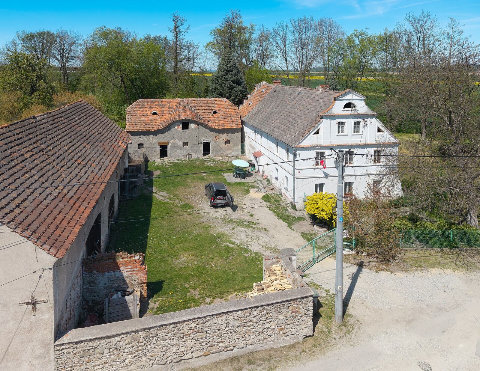 Dom, Kamienica